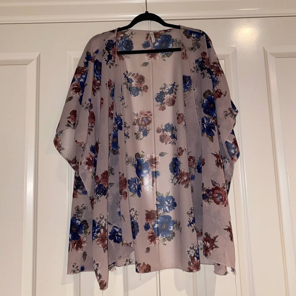 Floral kimono